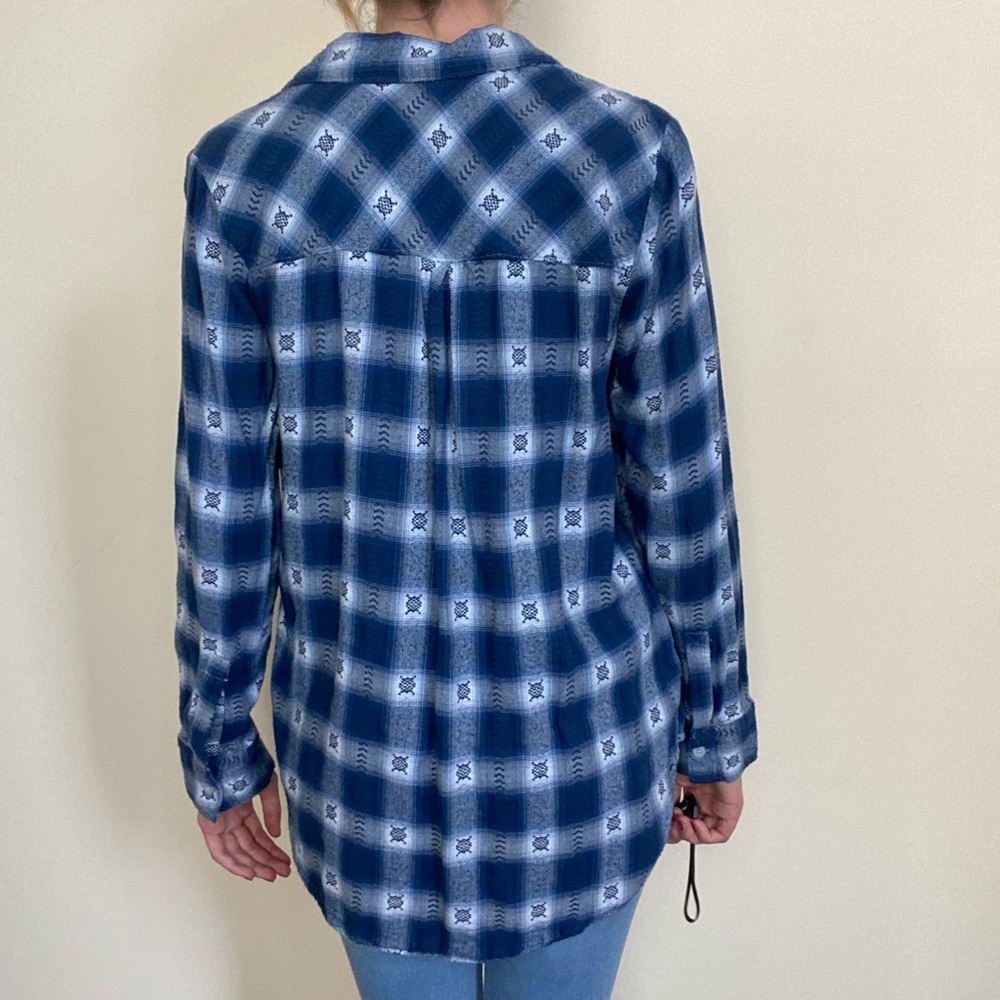 Flannel - Picture 3 of 4
